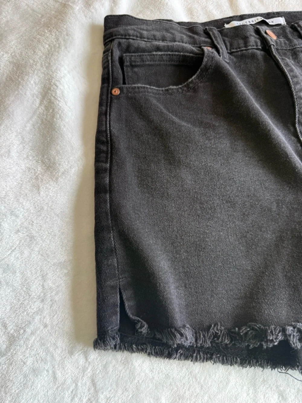 Celebrity Pink Black Frayed Hem Denim Shorts - Picture 5 of 8